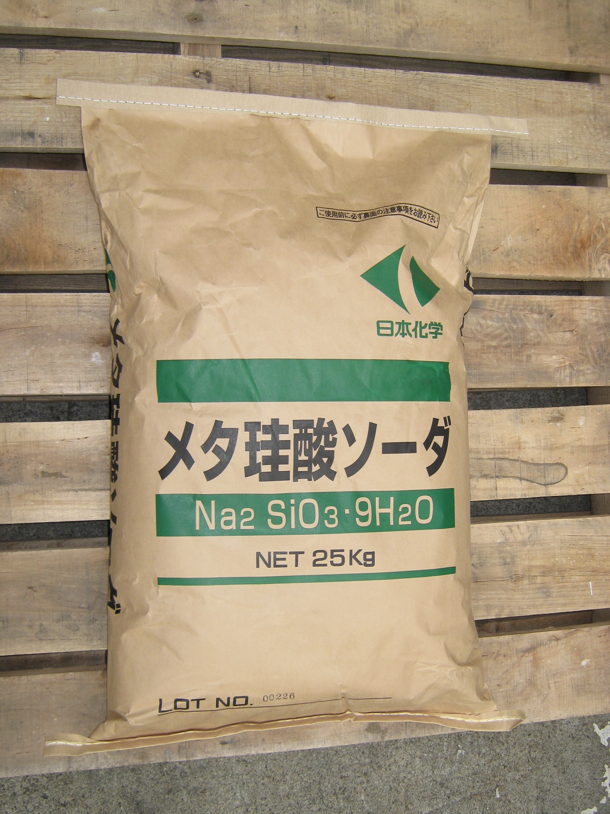 メタ珪酸ソーダ（9水塩） - （シリカ製品）：化学製品製造の日本化学工業株式会社
