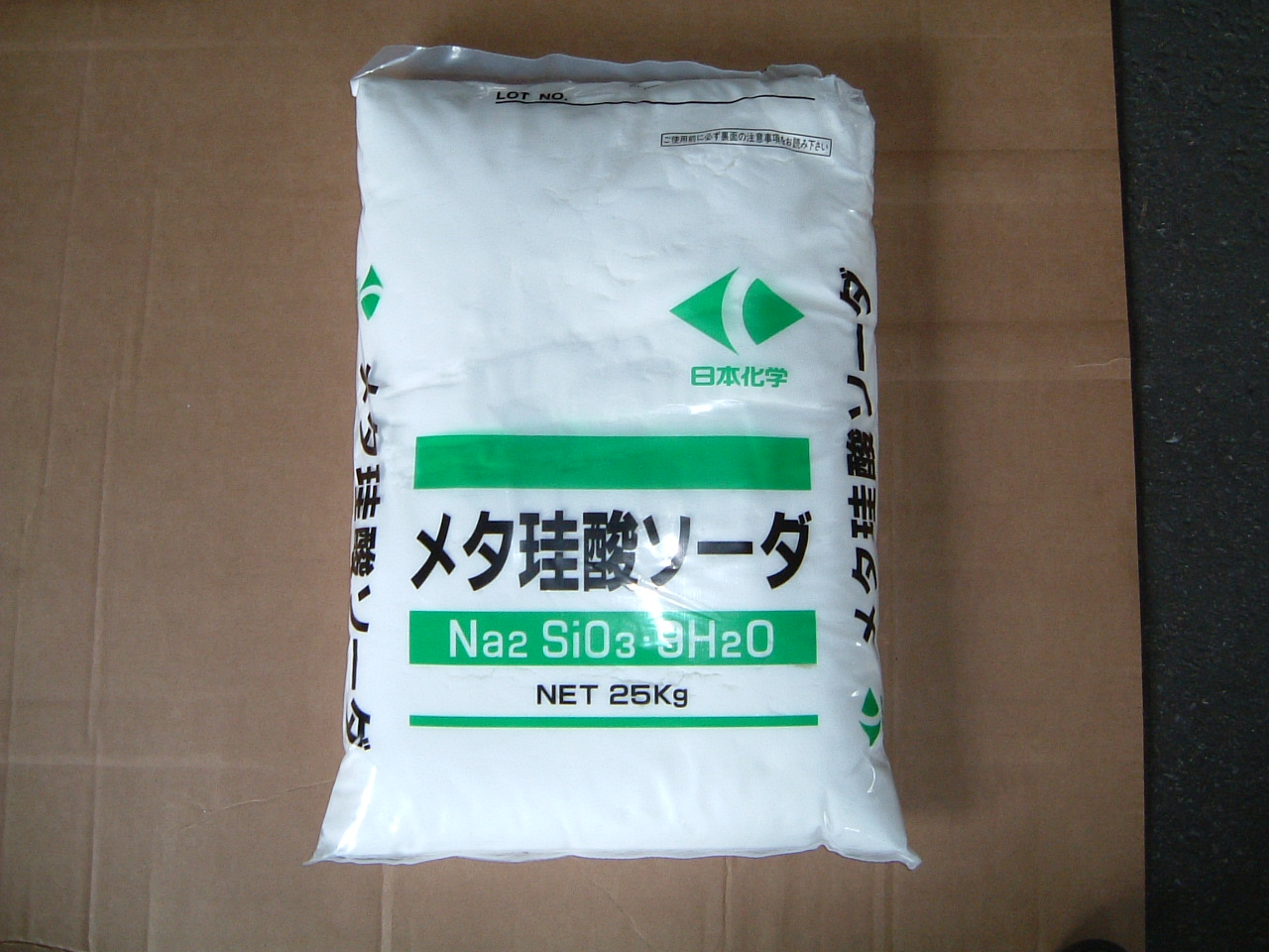 メタ珪酸ソーダ（9水塩） - （シリカ製品）：化学製品製造の日本化学工業株式会社