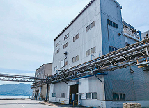 徳山工場>
                            <img decoding=